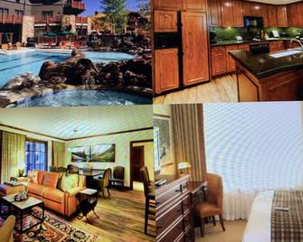 Ritz Carlton Residences, Aspen Highlands - Aspen - Living room