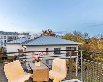 Nahe Airport Ber Maisonettewohnung - Schönefeld - Balkon