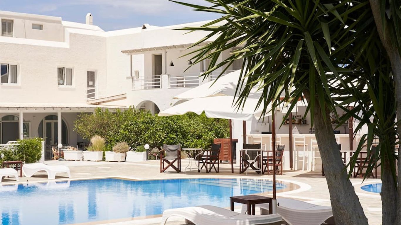 Polos Hotel Paros