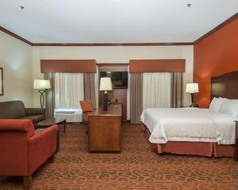 Hampton Inn & Suites Waxahachie - Waxahachie - Bedroom