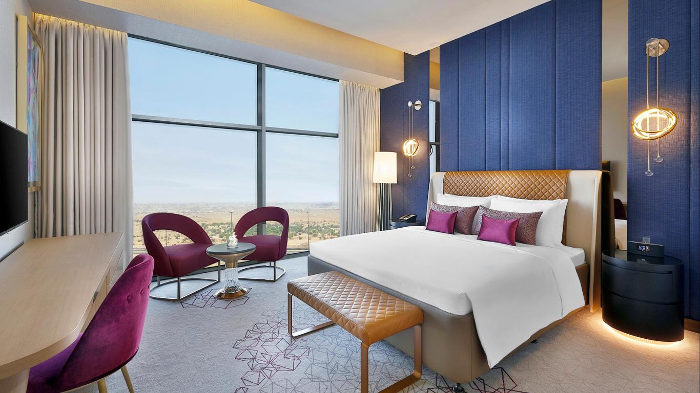 AlRayyan Hotel Doha, Curio Collection by Hilton