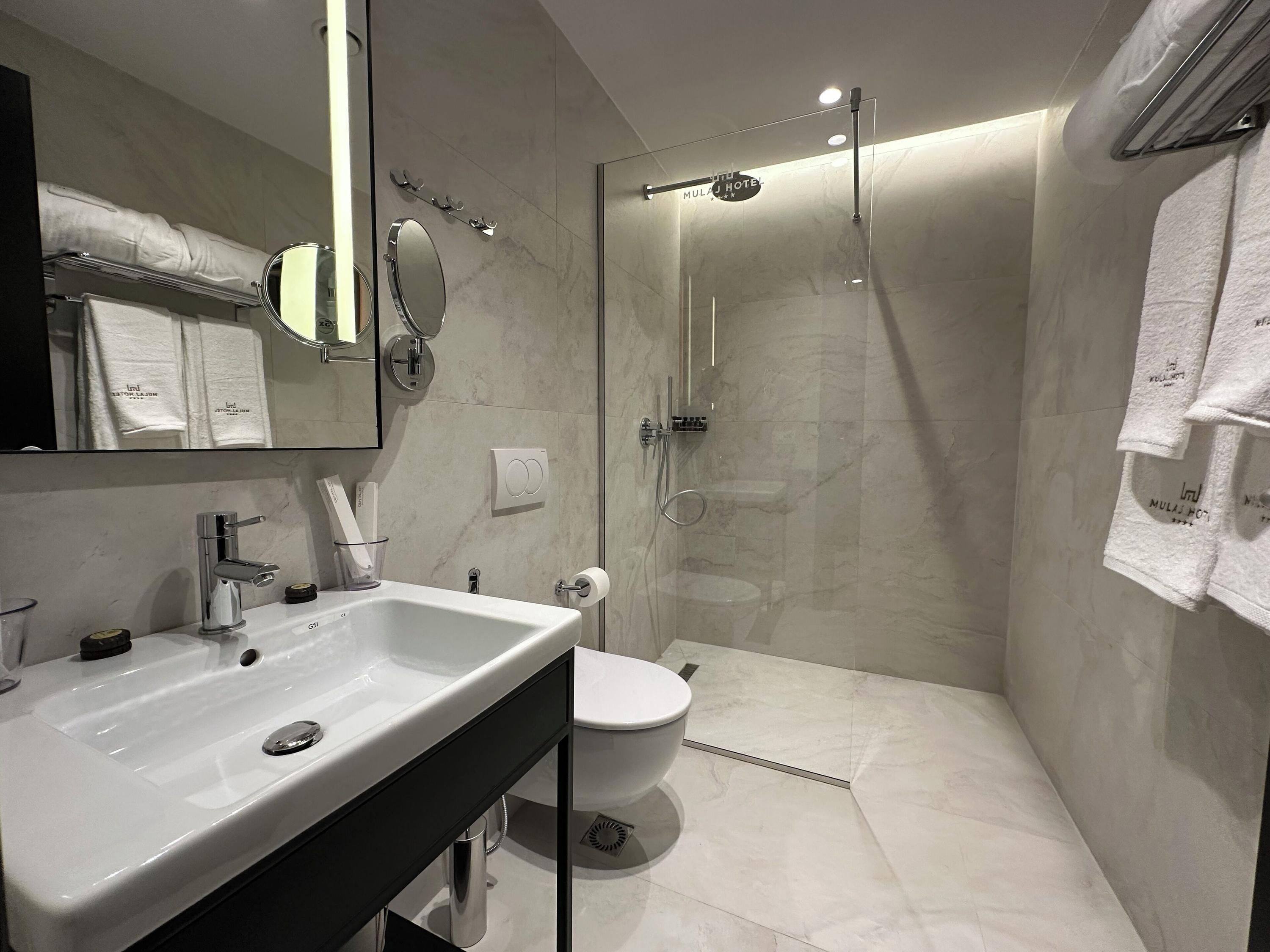 Mulaj Hotel - Tirana