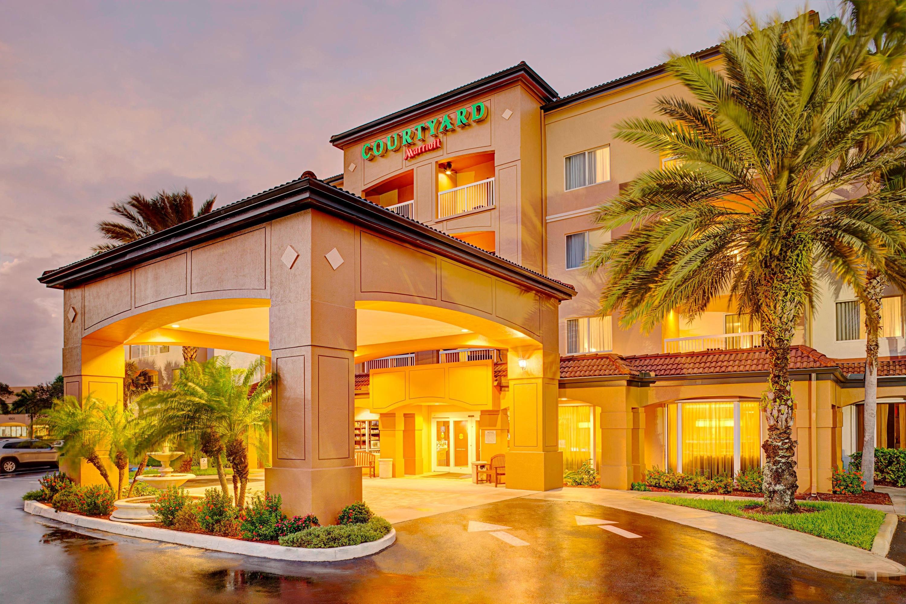 Downtown Palm Beach Gardens Hotels in Florida