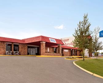 Travelodge by Wyndham, Swift Current - Swift Current - Building