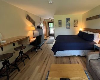 Stunning updated studio located in the heart of the White Mountains. - Woodstock - Soveværelse