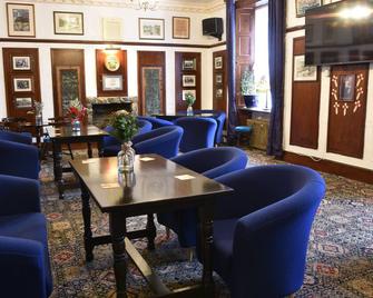Dinorben Arms Hotel - Amlwch - Lounge