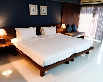 Bonito Chinos Hotel - Nakhon Sawan - Chambre