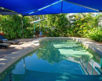 Tropical Palms - Magnetic Island - Piscine
