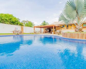 Gb67 Ótimo Apartamento 2 Suítes - Guarajuba - Guarajuba - Piscina