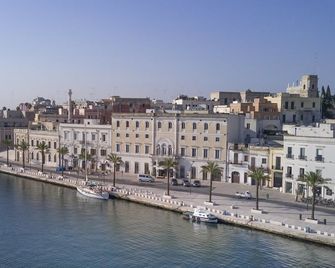 Grande Albergo Internazionale - Brindisi - Vista del exterior