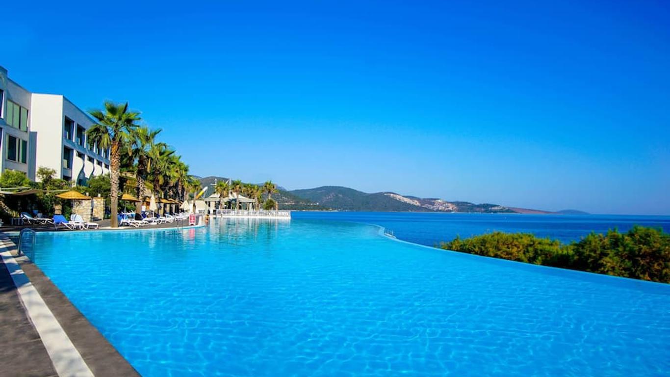 Blue Dreams Resort & Spa