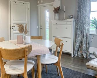 1 bedroom amazing home in Kristinehamn - Kristinehamn - Dining room