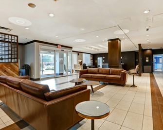 فور بوينتس باي شيراتون تورونتو ميسيسوجا - ميسيساوغا - ردهة