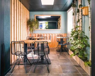 波爾多機場宜必思快捷酒店 - 梅里捏克 - 梅里尼亞克 - 建築