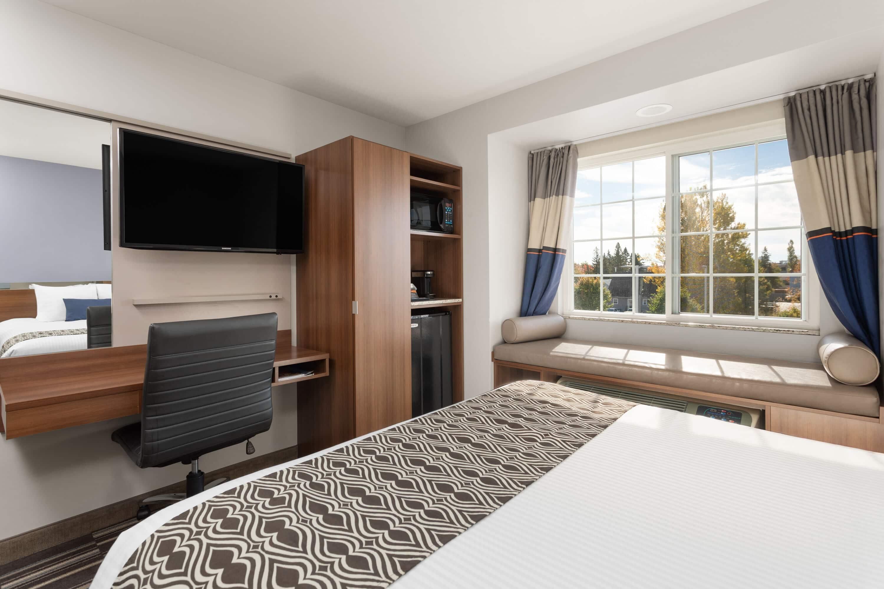 Microtel Inn & Suites by Wyndham Sault Ste. Marie - Sault Ste Marie - Makuuhuone