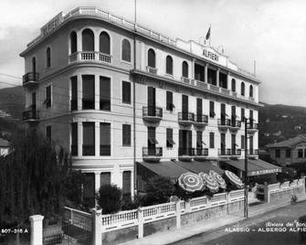 Hotel Alfieri - Alassio - Building