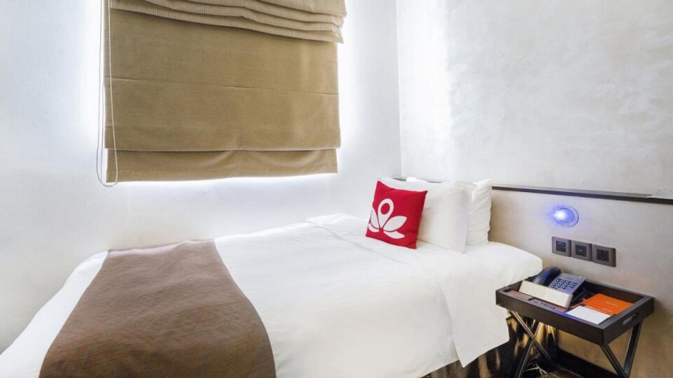 Naumi Liora Hotel