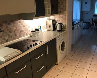 Abbots Way - Ayr - Kitchen