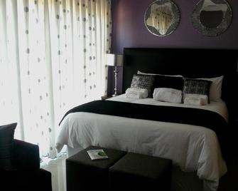 Ezulwini Guest House - Ballito - Schlafzimmer