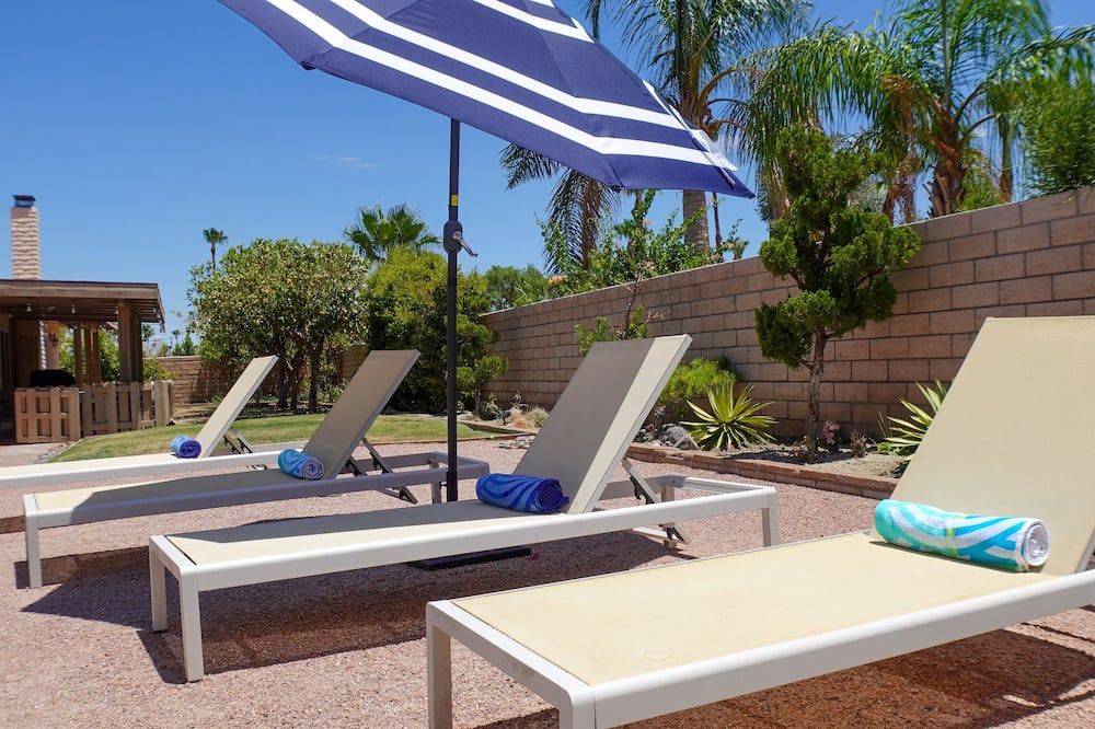 King Bed Private Pool Lux Quiet Sanctuary 3br 2ba - Palm Springs - Innenhof