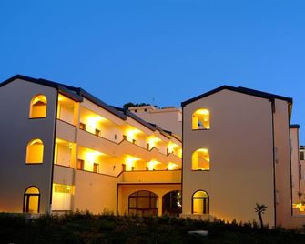 Hotel Villa Rosa - Martina Franca - Byggnad