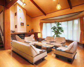 Hatago Tsubakiya - Yamanakako - Living room
