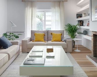 Aterian Villa Aresti - Zarauz - Sala de estar