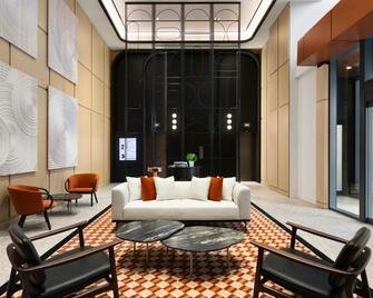 Canopy by Hilton Toronto - Yorkville - Toronto - Lobby