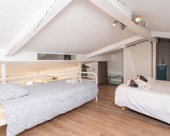 Cannes 3 Pcs Mezzanine Balconies - Cannes - Soveværelse