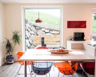 Apartment/,ground floor, separate toilet and bath/shower - Chesa Montana - Maria Alm am Steinernen Meer - Salle à manger