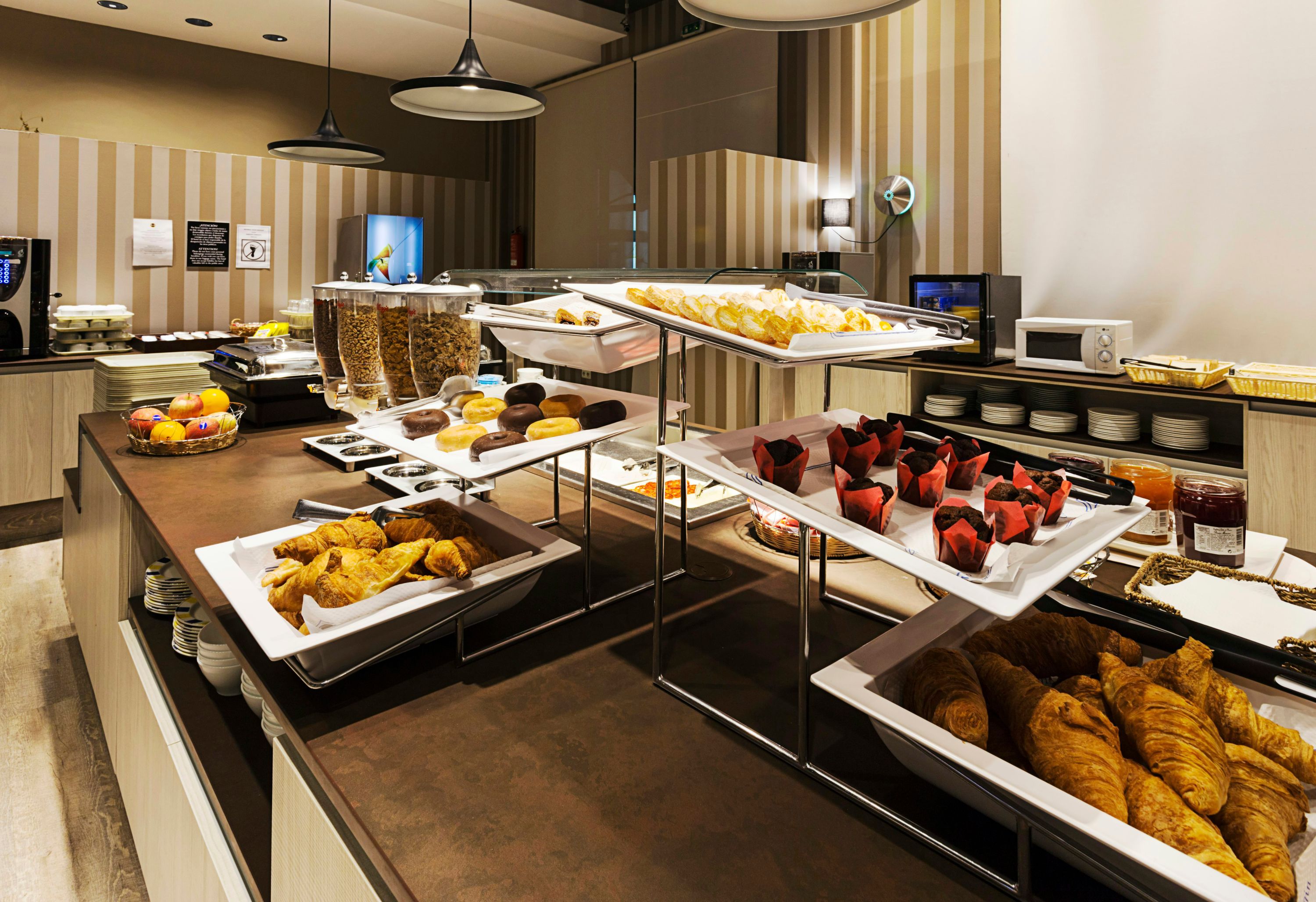 B&B Hotel Alicante - אליקנטה - בופה