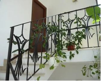Pensiunea Casa Padurii Slanic Prahova - Slanic - Escaleras