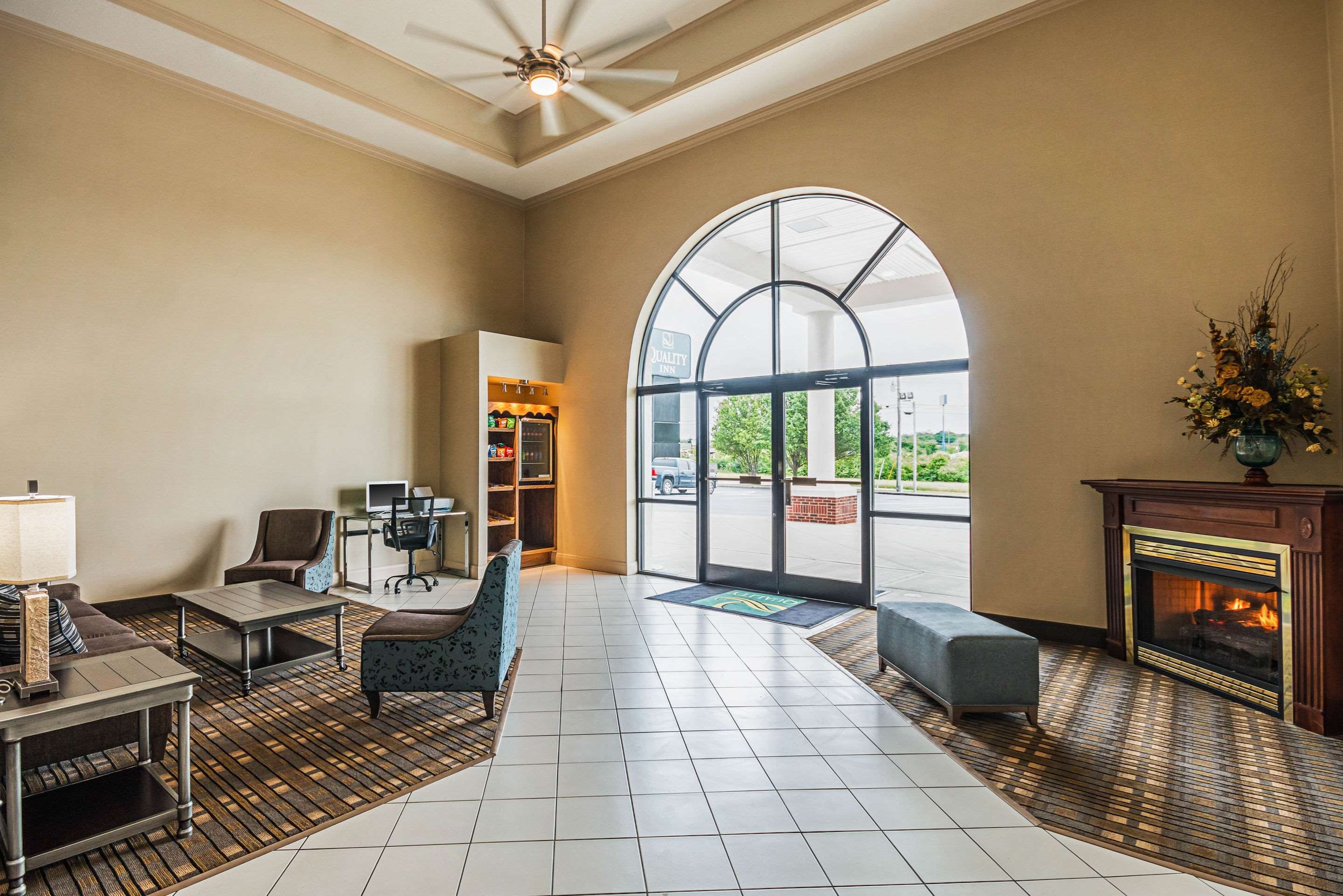 Quality Inn 52 8 3 Berea Hotel Deals Reviews Kayak