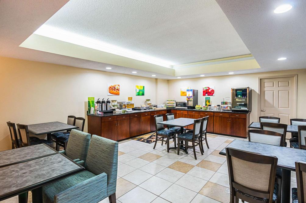 Quality Inn 52 8 3 Berea Hotel Deals Reviews Kayak