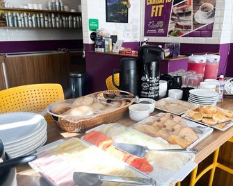 Barra Comfort Pousada - Salvador - Buffet