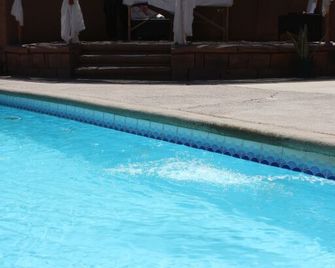 Hotel Poblado Kimal - San Pedro de Atacama - Πισίνα