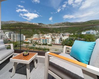 Katamare Hotel - Budva - Balkon