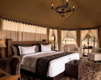 Ole Serai Luxury Camp - Seronera - Bedroom