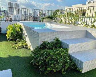 Hermoso Apto. Zona de Naco Con Jacuzzi + Bar! - Santo Domingo - Piscina