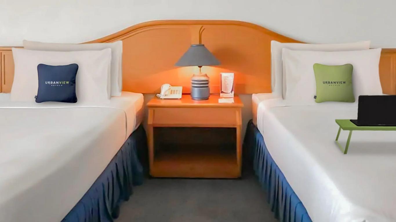 Urbanview Hotel Crown Tasikmalaya by RedDoorz