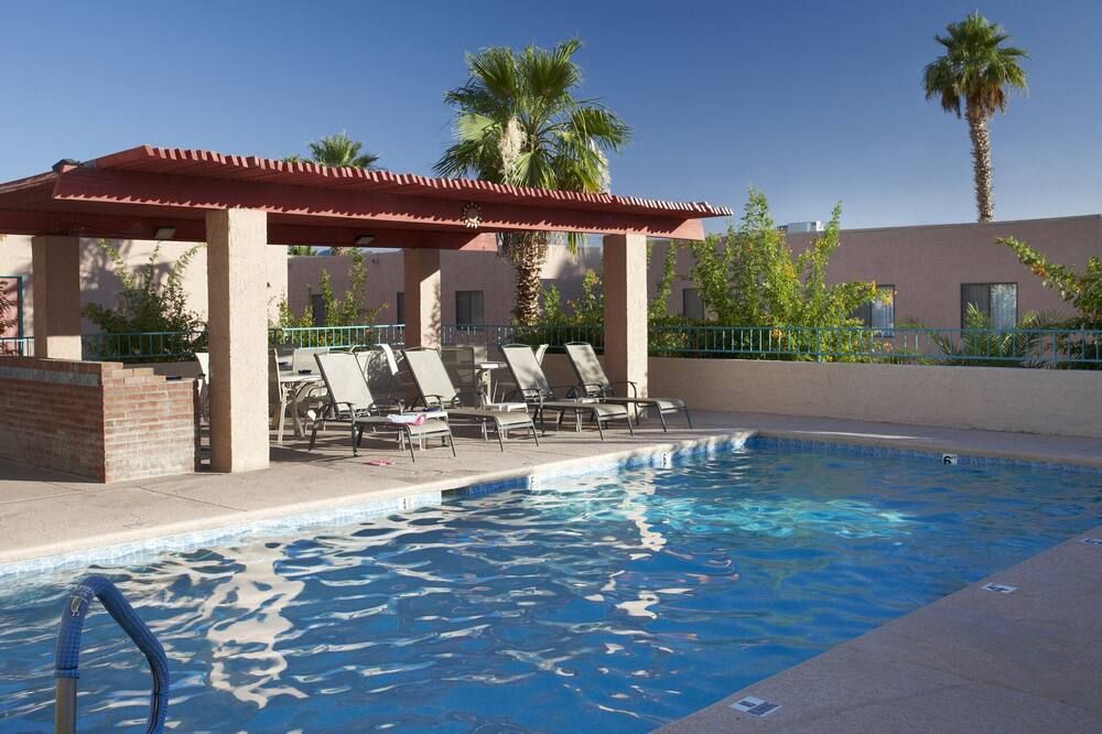 All The Comforts Of Home! - Lake Havasu City - Piscine