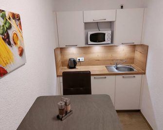 Hotel & Flammerie Pfeffermühle - Landstuhl - Keuken