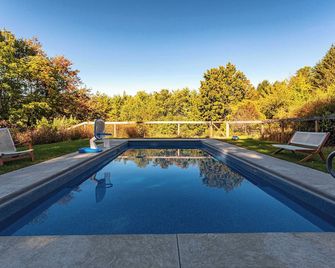 Milan Hill A-Frame - Charming & Stylish near Rhinebeck - Red Hook - Pool