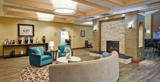 Homewood Suites by Hilton Lancaster - Lancaster - Area lounge