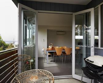 Hanover Bay Apartments - Albany - Balcony