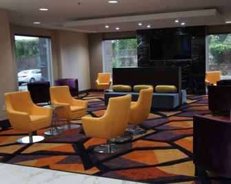 La Quinta Inn & Suites by Wyndham Branson - Branson - Lounge