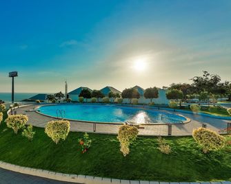 Annai Resorts & Spa - Kanyakumari - Басейн