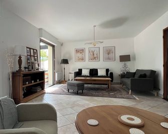 La Villa Lea - Jacuzzi - Saint-Gildas-de-Rhuys - Salon