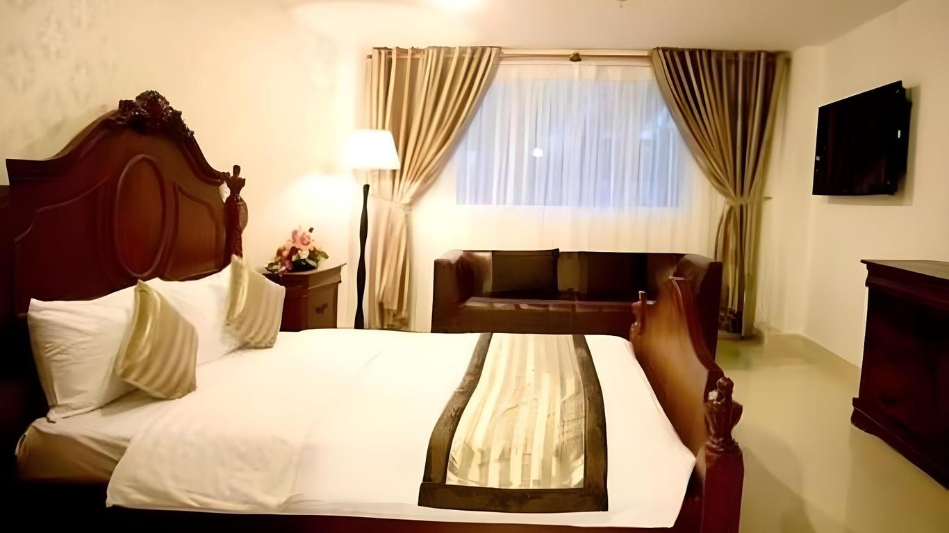 New Sunny Hotel