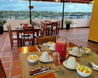 Hotel Casa Cascada - Puerto Ayora - Nhà hàng